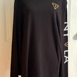 Guess LS Duet Travel Crew Long Sleeve T-shirt. NWT size Large. NY and LA Photo 0