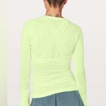 Lululemon NWT Long Sleeve Swiftly Tech Crew Neck Top Fluro Citrus Size 4 Flawed Photo 1