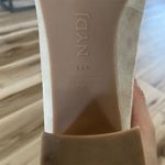 NYDJ  Women's Beige Suede Block Heel Pumps size 8.5 Photo 7