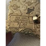 Hard Rock Cafe  ORLANDO 2010 MARATHON Runner GATOR with GUITAR PIN ALIGATOR Photo 2