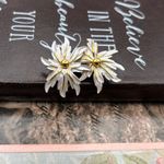 Park Lane Vintage 1970s White Enamel Floral Clip-On Earrings Photo 2