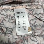 Liverpool NWT  rolled sleeve abstract blouse xs Photo 4