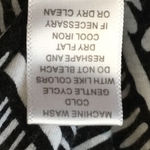 Cable & Gauge FINAL MARKDOWN Ladies’  Top (M) Photo 8