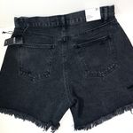 Forever 21 High Rise Relaxed Fit Mom Short Photo 4