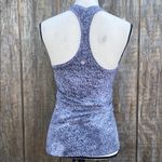 Lululemon EUC Woman’s Jacquard Gray/Black Fitted Sleeveless Racerback Tank Top Photo 3