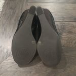 Tory Burch Black Patent Leather Wedge Heels Sz 7.5 Photo 5