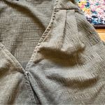 Universal Threads Universal Thread Textured Sleeveless Tie Hem Tank Top V Neck Womens Medium Photo 2