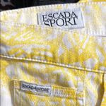 💖 Vintage Escada Sport High Rise Printed Cropped Jeans Yellow Size 10 Photo 6