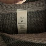Lululemon  WAFFLE KNIT CROPPED HOODIE Photo 2