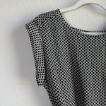 Ann Taylor Women’s Sleeveless Top Black White Geometric Belt Tie Waist Size S Photo 7