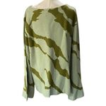 TWO TWENTY FIVE Green Patterned bell sleeve Women's Sweater Size large Photo 3
