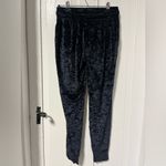 Lululemon Ready to Crush Velvet Black jogger size 6 Photo 3