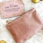 Ipsy  MAKEUP BAG Photo 0
