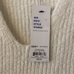 Apt. 9  brand new sweater size M it’s white black and purple color it’s very cute Photo 4