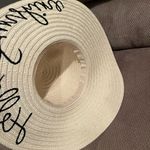 Sunhat great for vacation at the beach Tan Photo 1