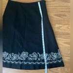 Loft Linen Blend Sequins Beaded Embroidered Black and White Skirt Size 8 Photo 4