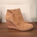 Lucky Brand Tan Suede Yakeena Ankle Bootie Size 8.5 Like new condition so clean Photo 10