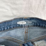 Old Navy  Boyfriend Mid Rise Denim Jean Shorts Size 0 Medium Wash Photo 4