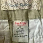 Freestyle Revolution  size 9 khaki shorts exc con Photo 2