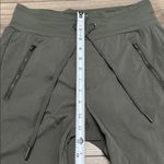 Athleta Trekkie North Jogger Mid Rise Hiking Casual Pants Green Size 2 Photo 9