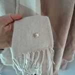 SOIA & KYO NWT  Mirel Woven Colorblock Neutral Blush-Toned Fringe Scarfigan Shawl Photo 3