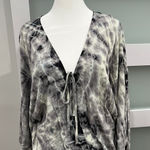 Blu Moon Tie Front Long Sleeve Rayon Top XS Tie Dye Black White Grey Photo 0