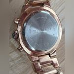Ellen Tracy  Ladies Watch Crystals Rose Gold Stainless Bracelet Photo 5