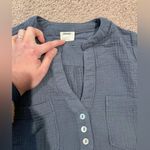 Women's MOTE lightweight V Photo 1