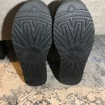 UGG  Classic Mini Platform Boots In Black Photo 9