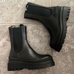 Loeffler Randall Carlota Pull On Chelsea Boots in Black, Size 6.5 New in Box Photo 8