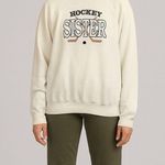 Vintage Hockey Sister White Crewneck Sweatshirt Size Large. Photo 0