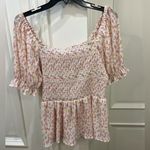 In Loom  NWT Super cute peplum top with floral design size L Photo 3