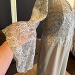 Women’s Gray Full Length Chiffon Mother of the Bride Formal Dress ZipBack Size M Size M Photo 2