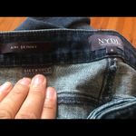 NYDJ  Ami Tummy-Control Skinny Jeans sz6 Photo 3