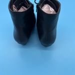 Ziera Diamond Black Women's Lace Up Ankle Boots with 2” Heel. Size 9 Photo 4