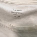 Old Navy  Oh Hey Vacay White Black Graphic T-shirt Photo 3