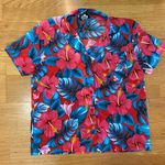 Hilo Hattie Hawaiian Hibiscus Coastal Vacation Beach Preppy Tropical Top… Red Photo 0