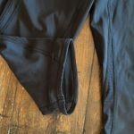 Lululemon Womens size 4 Capri mesh black leggings Photo 3