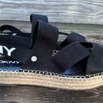 DKNY  womens strappy espadrille sandals vacation beach summer black 10 Photo 5