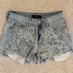 Aeropostale floral jean shorts Photo 0