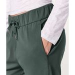 Lululemon On The Fly Dark Forest Straight Leg Athletic Pants 4 28" Photo 3