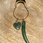 Vintage Gold Tone Choker Green Jade Horn & Heart Pendant Necklace Photo 2