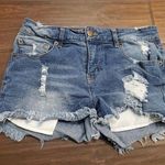 H&M  jean shorts size 4 with exposed pockets with stretch , tag was remov… Photo 0