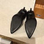 Michael Kors MICHAEL  BLACK PUMP
Alina Flex Leather Pump Photo 10