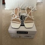 Bamboo White Strappy Block Heel Sandals Photo 2