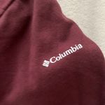 Columbia Crewneck Photo 2