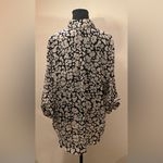 Fortune + Ivy - Chic Monochrome Floral Women's Blouse Size XL Photo 2