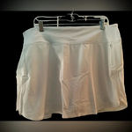 Outdoor Voices Hudson 4” white skort NWT Photo 1
