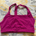 Alphalete  magenta purple sport bra size medium Photo 0
