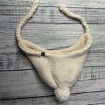 The North Face White Knit Hat Beanie With Pom Photo 0